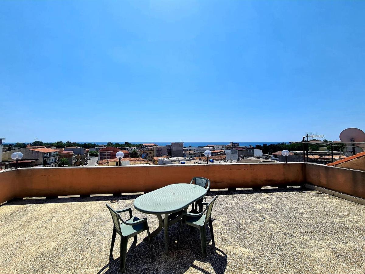 Lorena Loft Locri Kültér fotó
